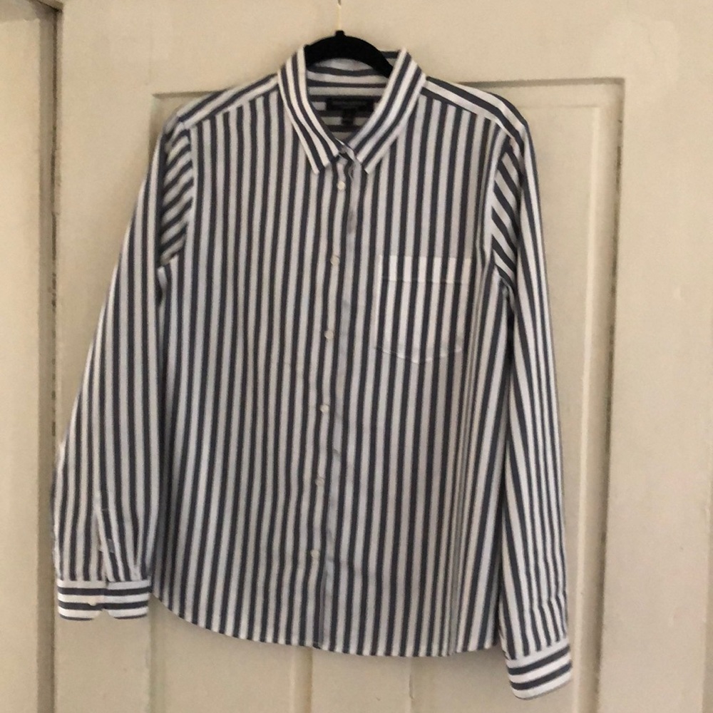 Banana Republic Quinn shirt size L exelent shape